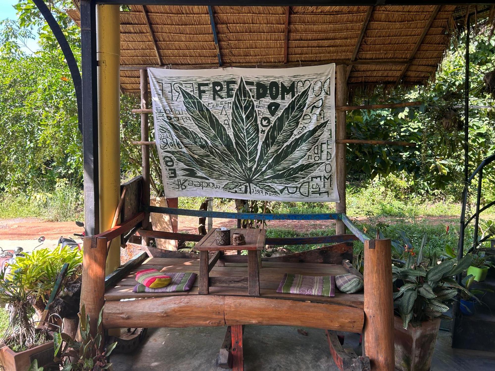 Hippy Hut Koh Chang Exterior photo